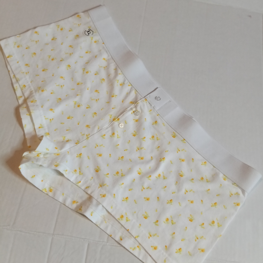 Aeropostale White & Yellow Floral Boyshorts